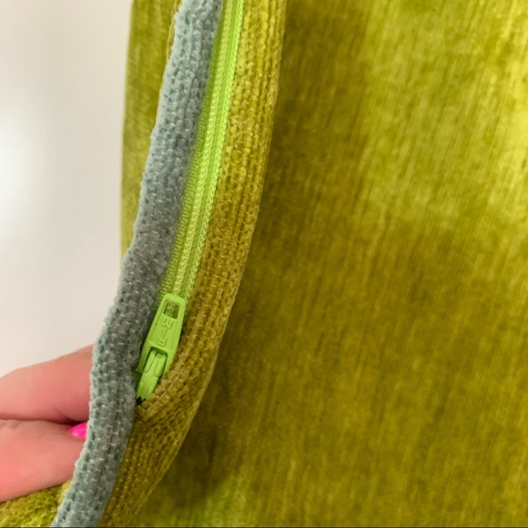 Mcalister Textiles Plain Chenille Contrast Green/Blue 20 x 20”Throw Pillow Cover - Picture 3 of 4